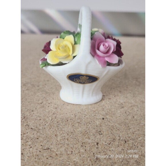 AYNSLEY England Fine Bone China Porcelain Flower Basket Bouquet‎ 3in - Picture 7 of 7